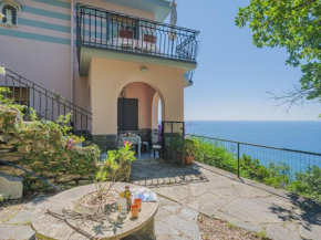 Apartment La Ginestra by Interhome